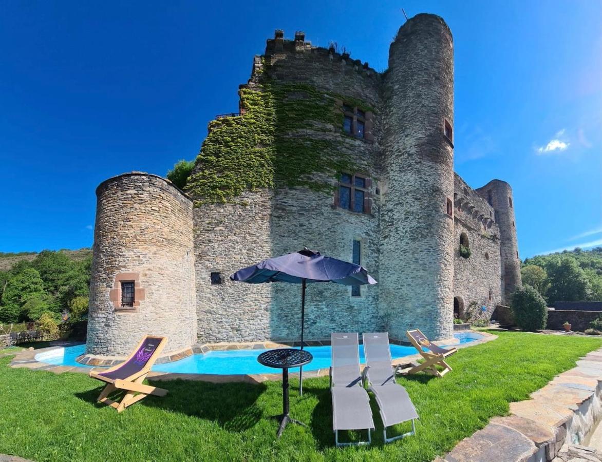 Belcastel  Chambre D'Hotes Au Chateau De Belcastel מראה חיצוני תמונה