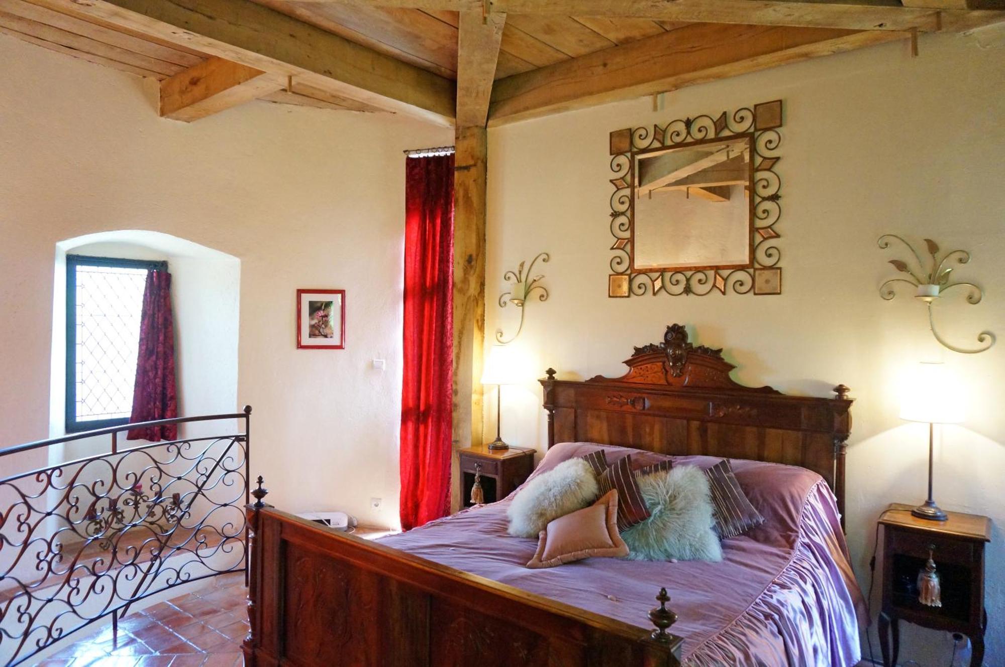 Belcastel  Chambre D'Hotes Au Chateau De Belcastel מראה חיצוני תמונה